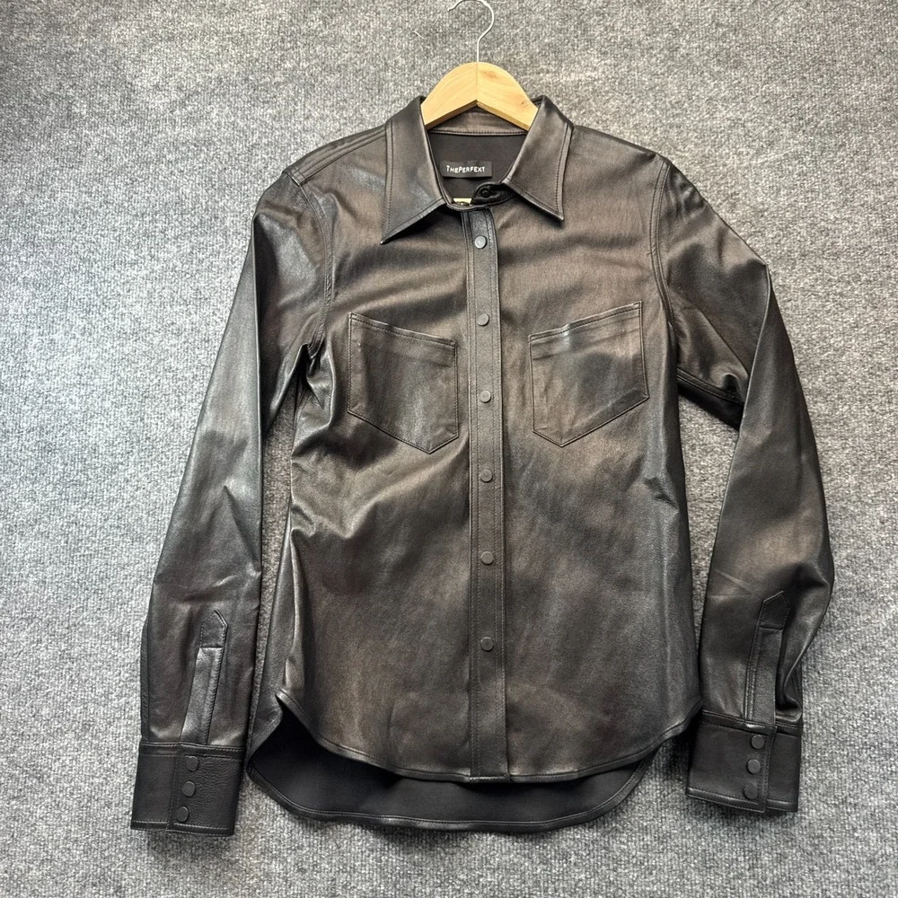 THEPERFEXT Leather Shirt Jacket Mens Medium Black Stretch Collared Snap Front